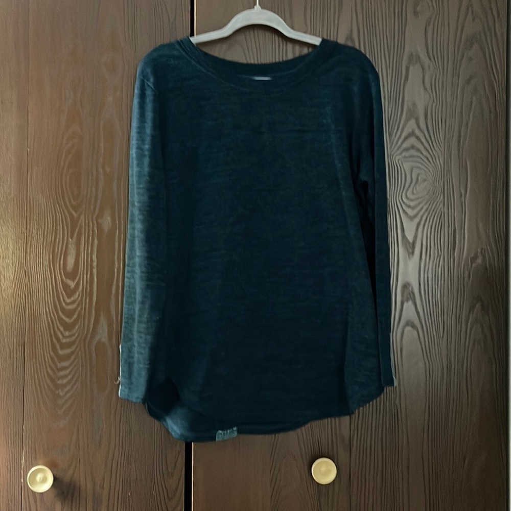 Amaryllis dark blue long sleeved sweater. Light blue crocheted bands. Size XL